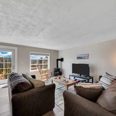 Summit Views Getaway