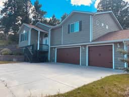 City View Pines Getaway - Image 2