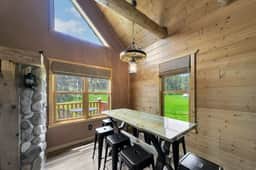 Crooked Creek Lodge - Image 5