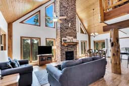 Deer Ridge Lodge at Pillar Peak - Image 5