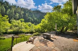 Hygge House on the Creek - Image 3