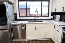 Luxe on West Park at Canyon Lake - Image 3
