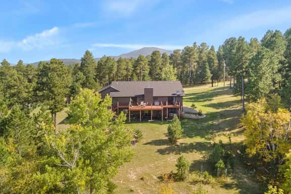 Welcome to Wrangler Retreat. - Image 1
