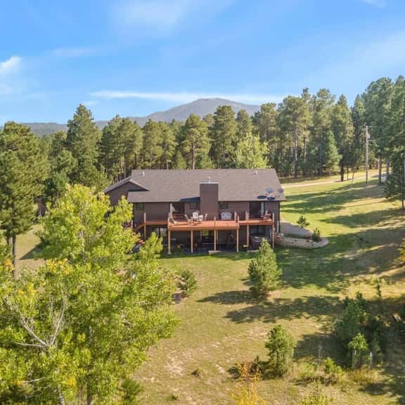 Welcome to Wrangler Retreat. - Image 1