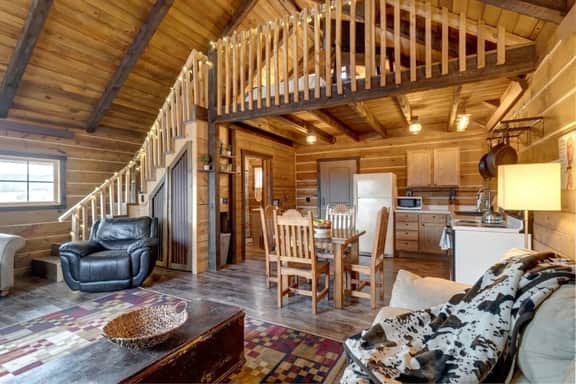 Black Hills Tiny Resort - Cabin - Image 4