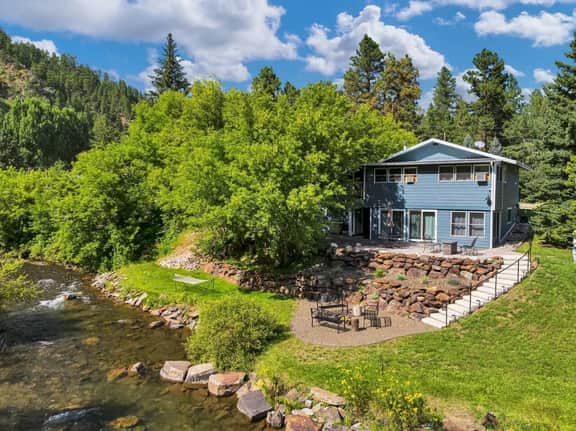 Hygge House on the Creek - Image 2