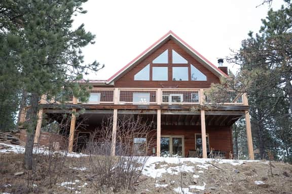 Royal Straight Cabin - Image 3