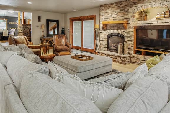 Special: Riva Ridge Retreat w/ Hot Tub - Image 5