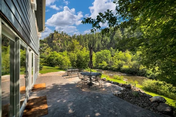Hygge House on the Creek - Image 1