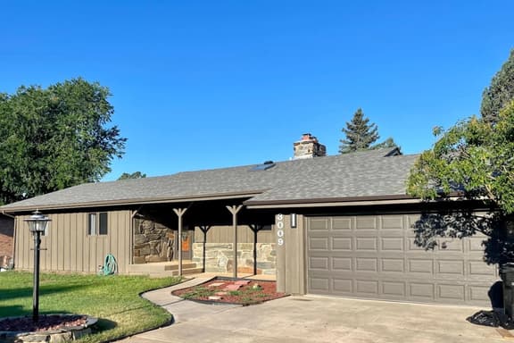 Meadow View Place - Image 1