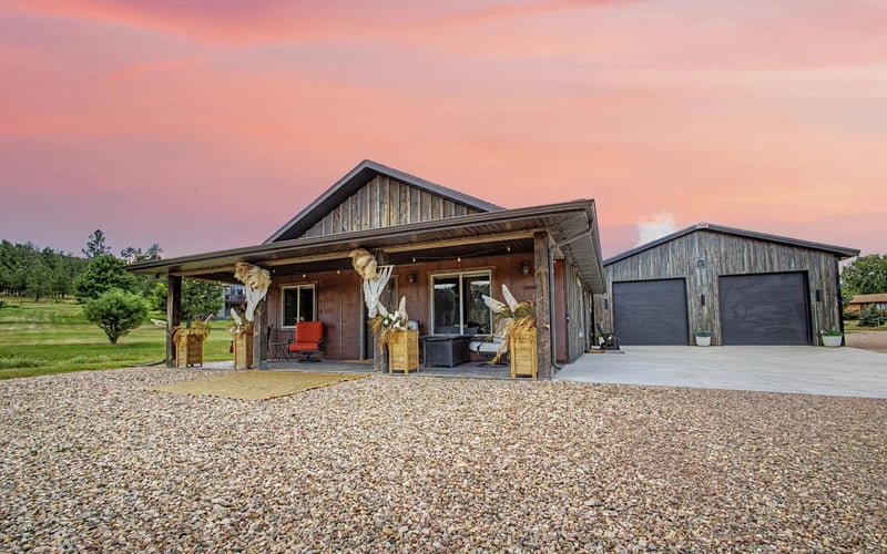 14A Getaway, sunset exterior, Sturgis SD