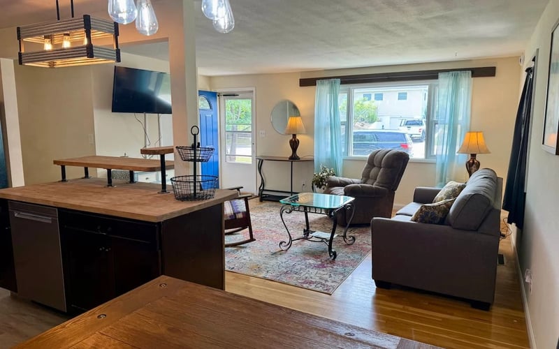 Judy House, open-plan living and kitchen, Rapid City SD