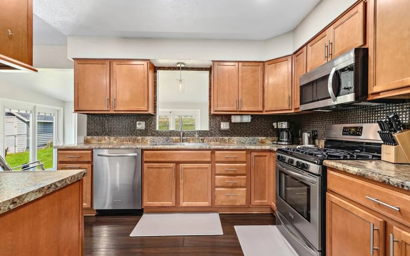 Tobin Meadows Getaway, full kitchen with stainless appliances